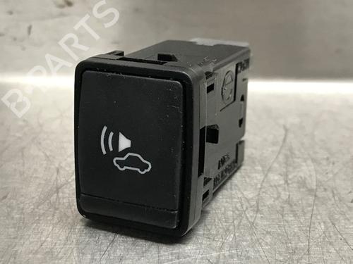Used Switch NISSAN NV200 Van e-NV (ME0N) (109 hp) 17918379