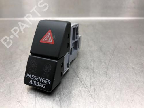 Used Warning switch SUZUKI CELERIO (LF) 1.0 (AVK310) (68 hp) 16470485