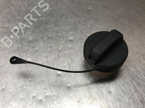 Used Fuel cap SUZUKI CELERIO (LF) 1.0 (AVK310) (68 hp) 13610505