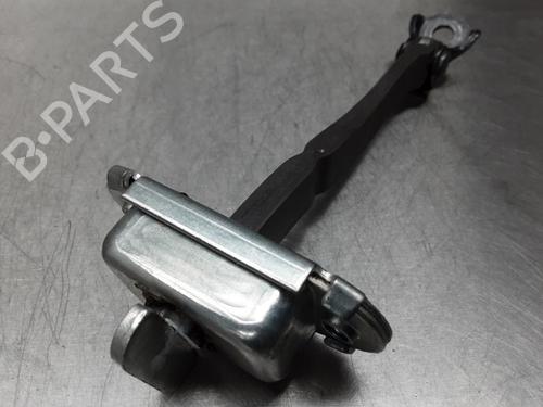 Used Hinge/Door check strap TOYOTA YARIS (_P13_) 1.5 Hybrid (NHP130_) (101 hp) 13180021