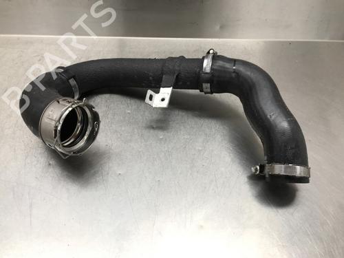Used Intercooler pipe Intercooler pipe 13182070 13182070