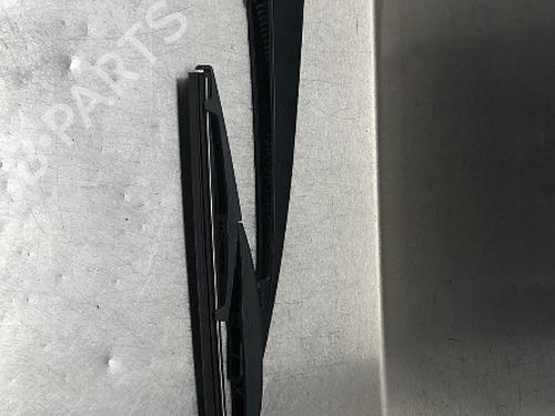 Used Rear windshield wiper arm MITSUBISHI ASX (GA_W_) 1.6 MIVEC (GA1W) (117 hp) 13184724