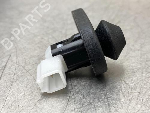 Switch TOYOTA YARIS (_P21_, _PA1_, _PH1_) 1.5 Hybrid (MXPH11) | BP10858483I30 