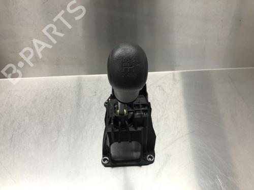 Used Gear lever NISSAN NOTE (E12) 1.2 (80 hp) 10854881