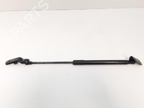 Used Tailgate lift support TOYOTA YARIS (_P13_) 1.5 Hybrid (NHP130_, NHP130) (101 hp) 13172078
