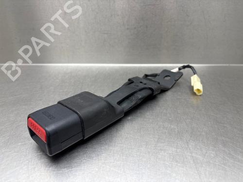 Used Seat buckle TOYOTA VERSO S (_P12_) 1.33 (NSP120_) (99 hp) 33181093