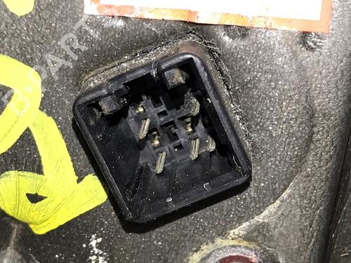 Right mirror KIA CARENS II MPV (FJ) 1.6 | BP16901844C27 