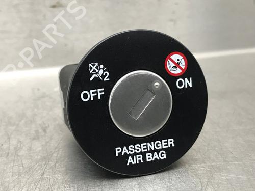 Used Switch KIA VENGA (YN) 1.4 CVVT (90 hp) 16911586