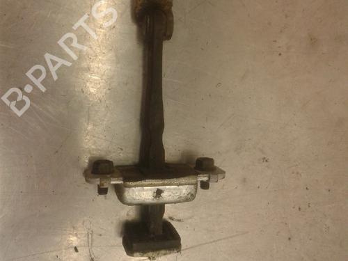 Used Hinge/Door check strap KIA SORENTO I (JC) 2.5 CRDi 4WD (140 hp) 13170346