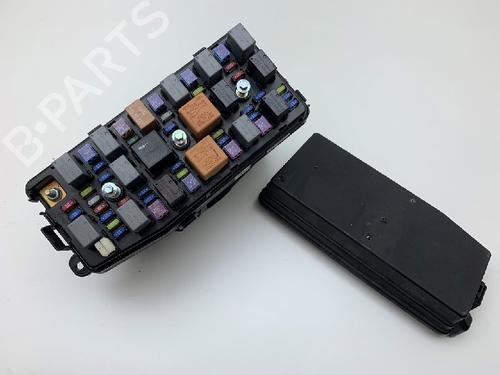 Used Fuse box LEXUS GS (_S16_) 300 (JZS160_, JZS160R) (219 hp) 10839518