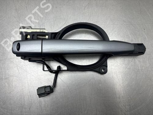 Used Front right exterior door handle MITSUBISHI OUTLANDER III (GG_W, GF_W, ZJ, ZL, ZK) 2.0 Hybrid 4WD (GG2W) (200 hp) 17032384