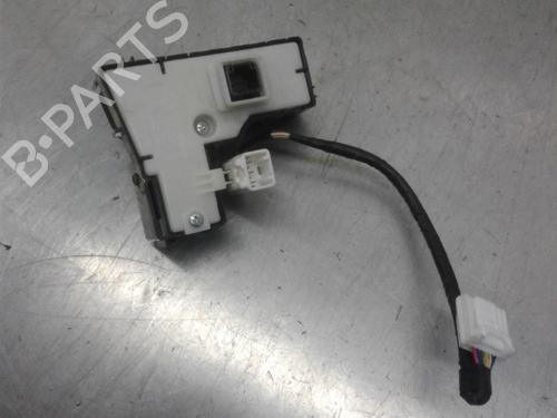 Used Warning switch TOYOTA PRIUS (_W3_) 1.8 Hybrid (ZVW3_) (99 hp) 13170112