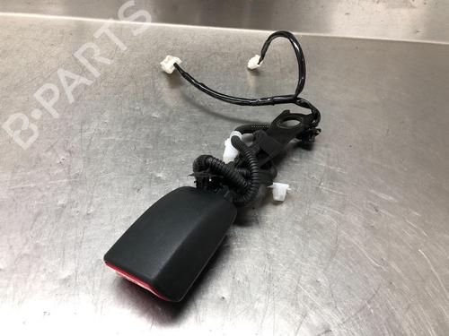 Used Seat buckle TOYOTA AURIS (_E18_) 1.4 D-4D (NDE180_, NDE180R) (90 hp) 16265579