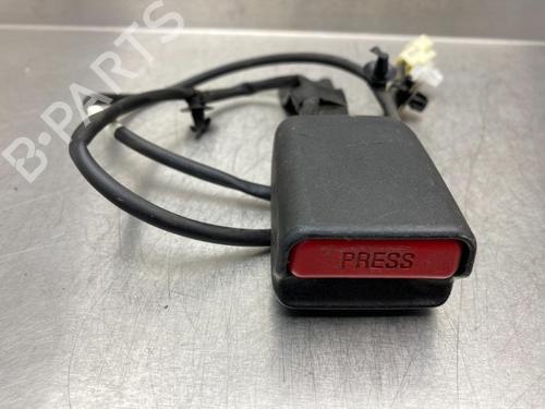 Used Seat buckle MITSUBISHI OUTLANDER III (GG_W, GF_W, ZJ, ZL, ZK) Plug-in Hybrid (GG2W) (200 hp) 13180980