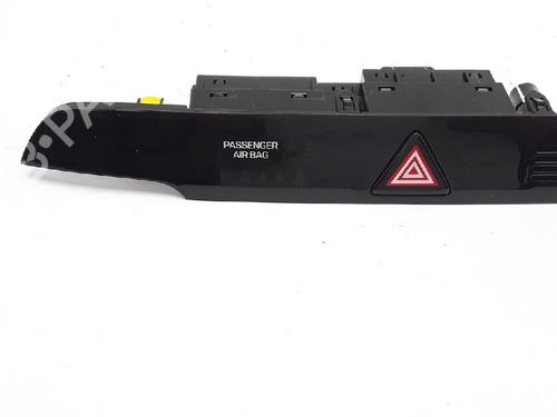 Warning switch HYUNDAI TUCSON (TL, TLE) 1.6 GDi | BP13170789I22 