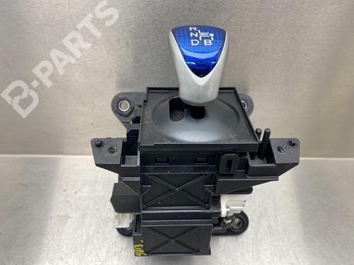 Used Automatic gearbox selector Automatic gearbox selector TOYOTA AURIS (_E15_) 1.8 Hybrid (ZWE150_, ZWE150R) (136 hp) 10856978 10856978