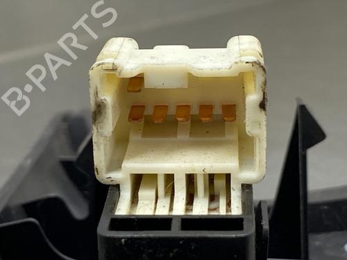 Switch NISSAN ALMERA II (N16) 1.8 | BP10818402I30 