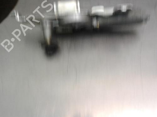 Used Rear wiper motor HONDA CIVIC VI Aerodeck (MB, MC) 1.5 16V (MB9) (114 hp) 10825936