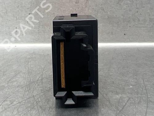 Switch MITSUBISHI GRANDIS (NA_W) 2.4 MIVEC (NA4W) | BP16470448I30 