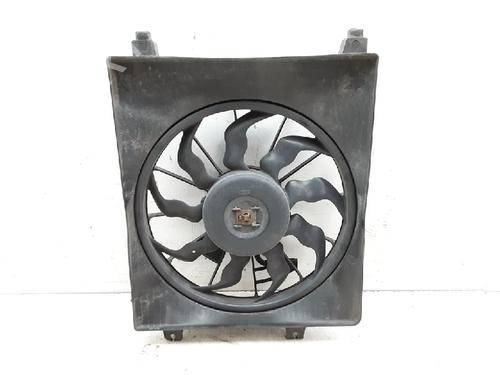 Used Radiator fan HYUNDAI SANTA FÉ II (CM) 2.2 CRDi GLS 4x4 (150 hp) 13173714