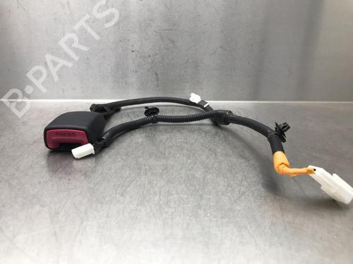 Sikkerhetsbelte-spenne TOYOTA PRIUS PLUS (_W4_) 1.8 Hybrid (ZVW40W, ZVW41W) (136 hp) 13495909