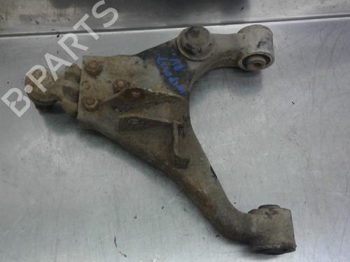 Used Right front suspension arm KIA SORENTO I (JC) 2.5 CRDi 4WD (140 hp) 10850475