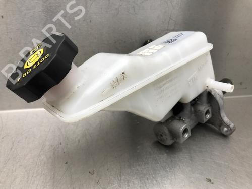 Used Brake master cylinder HYUNDAI TUCSON (TL, TLE) 1.7 CRDi (116 hp) 16964258