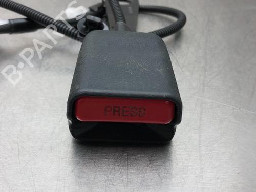 Used Seat buckle TOYOTA YARIS (_P13_) 1.4 D (NLP130_, NLP130) (90 hp) 13185914