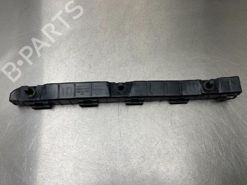 Used Rear bumper bracket HYUNDAI ix35 (LM, EL, ELH) 1.6 (135 hp) 13176771