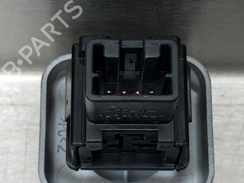 Switch NISSAN NOTE (E12) 1.2 | BP17331464I30 