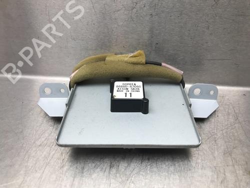 Used Antenna/Base TOYOTA PRIUS Liftback (_W2_) 1.5 Hybrid (NHW20_, NHW20R) (112 hp) 13545575