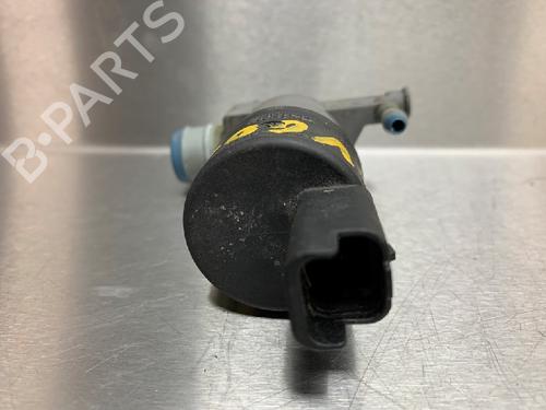 Washer pump NISSAN NAVARA NP300 (D40) 2.5 dCi 4WD | BP13175525E24 