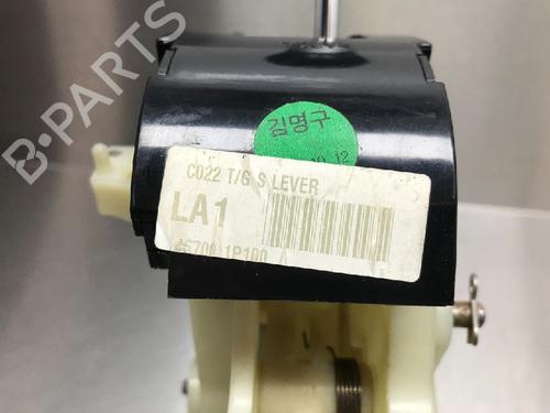 Gear lever KIA VENGA (YN) 1.6 CVVT | BP10849101M90 