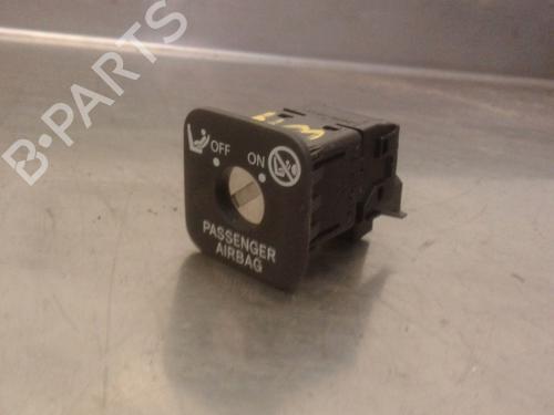 switch-toyota-prius-_w3_-18-hybrid-zvw3_-2008-2009-2010-2011-2012-2013-2014-2015-2016-10828644 main image