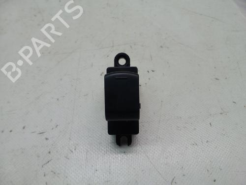 Used Switch NISSAN MICRA IV (K13K, K13KK) 1.2 DIG-S (98 hp) 10847320