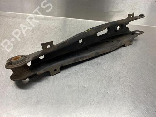 Right rear suspension arm LEXUS SC Convertible (UZZ40_) 430 (UZZ40_, UZZ40R) | BP10858934M15 
