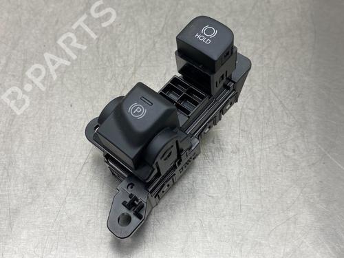 Used Switch TOYOTA YARIS (_P21_, _PA1_, _PH1_) 1.5 Hybrid (MXPH11) (92 hp) 10937522