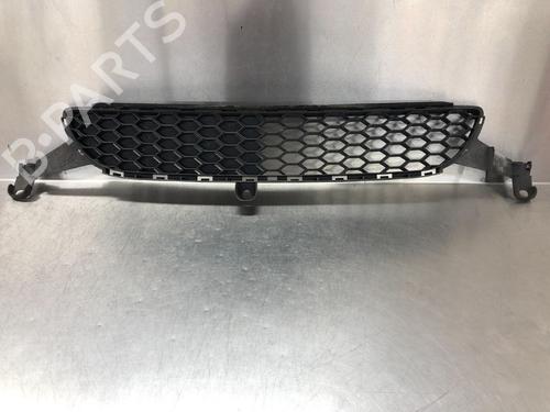 Used Grille TOYOTA AYGO (_B1_) 1.0 (KGB10_, KGB10R) (68 hp) 14998052
