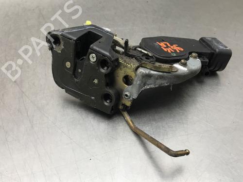 Used Rear left lock SUZUKI GRAND VITARA I (FT, HT) 2.0 TD 4x4 (SQ420D) (87 hp) 16911357