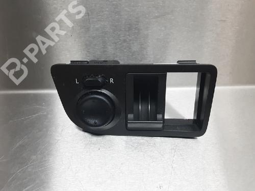 switch-chevrolet-spark-m300-12-spark-2009-10844050 main image