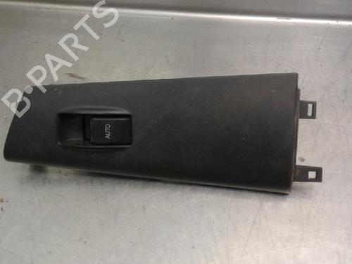 Used Switch TOYOTA COROLLA Estate (_E12_) 1.6 VVT-i (ZZE121_, ZZE121R) (110 hp) 10827164