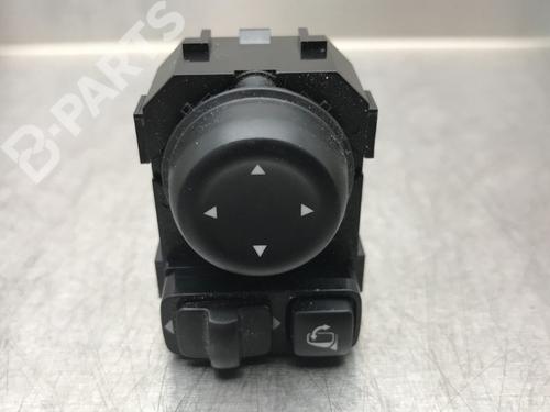 Used Switch Switch NISSAN QASHQAI II SUV (J11, J11_) 1.6 DIG-T (163 hp) 10857197 10857197