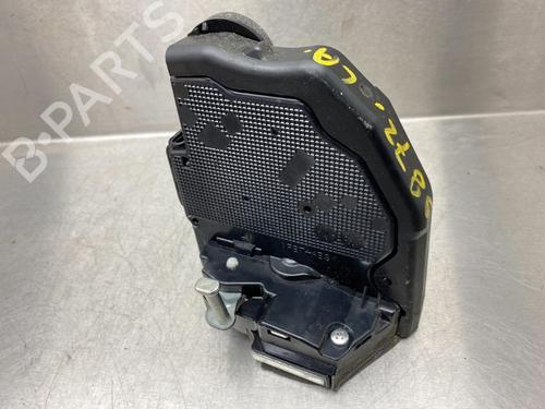 Used Rear left lock TOYOTA RAV 4 IV (_A4_) 2.5 Hybrid 4WD (AVA44_) (155 hp) 13182540