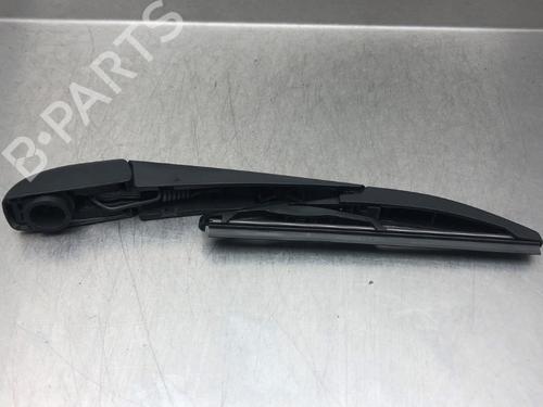 Used Rear windshield wiper arm TOYOTA AURIS (_E18_) 1.8 Hybrid (ZWE186_, ZWE186R) (136 hp) 15403634