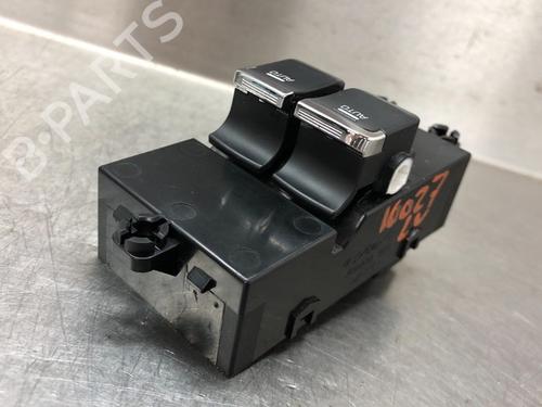 Switch KIA CEE'D Sportswagon (JD) 1.6 CRDi 110 | BP12549731I30 