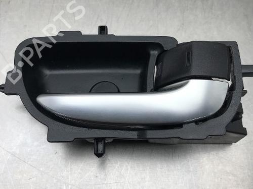 Used Front right exterior door handle TOYOTA AURIS (_E18_) 1.8 Hybrid (ZWE186_, ZWE186R) (136 hp) 12489561
