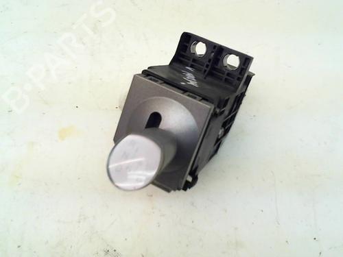 Used Shift knob TOYOTA PRIUS Liftback (_W2_) 1.5 Hybrid (NHW20_, NHW20R) (112 hp) 10822530