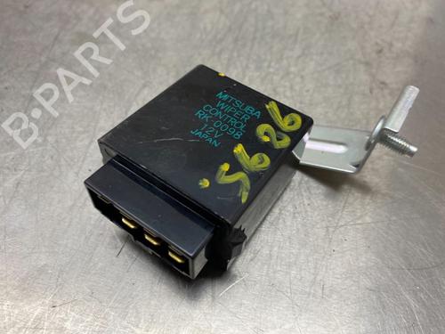 Used Electronic module SUBARU FORESTER (SG_) 2.0 X AWD (SG5) (158 hp) 11753561