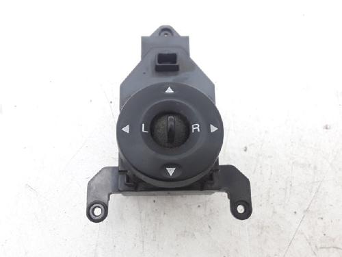 Used Mirror switch HYUNDAI SANTA FÉ II (CM) 2.2 CRDi 4x4 (155 hp) 10834145
