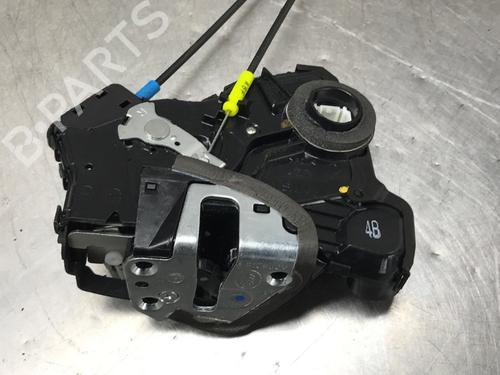 Front right lock TOYOTA AURIS (_E18_) 1.8 Hybrid (ZWE186_, ZWE186R) | BP15294606C97 